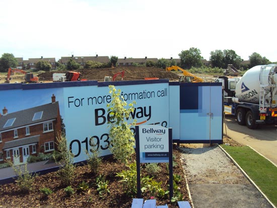 Construction Hoardings - Bellway- Rushden Fields